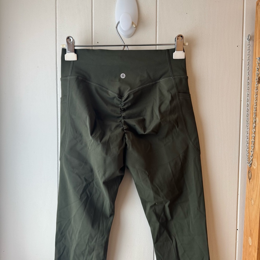 HALARA Full Length Green SoCinched High Waisted Scrunch Butt Lifting Leggings - Picture 12 of 15
